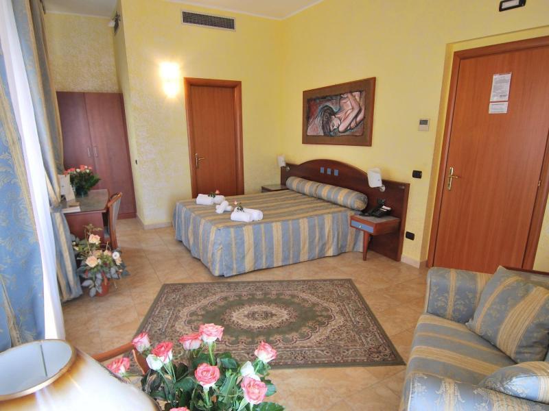 Hotel San Giuseppe - Cityhotel Catanzaro Exterior foto