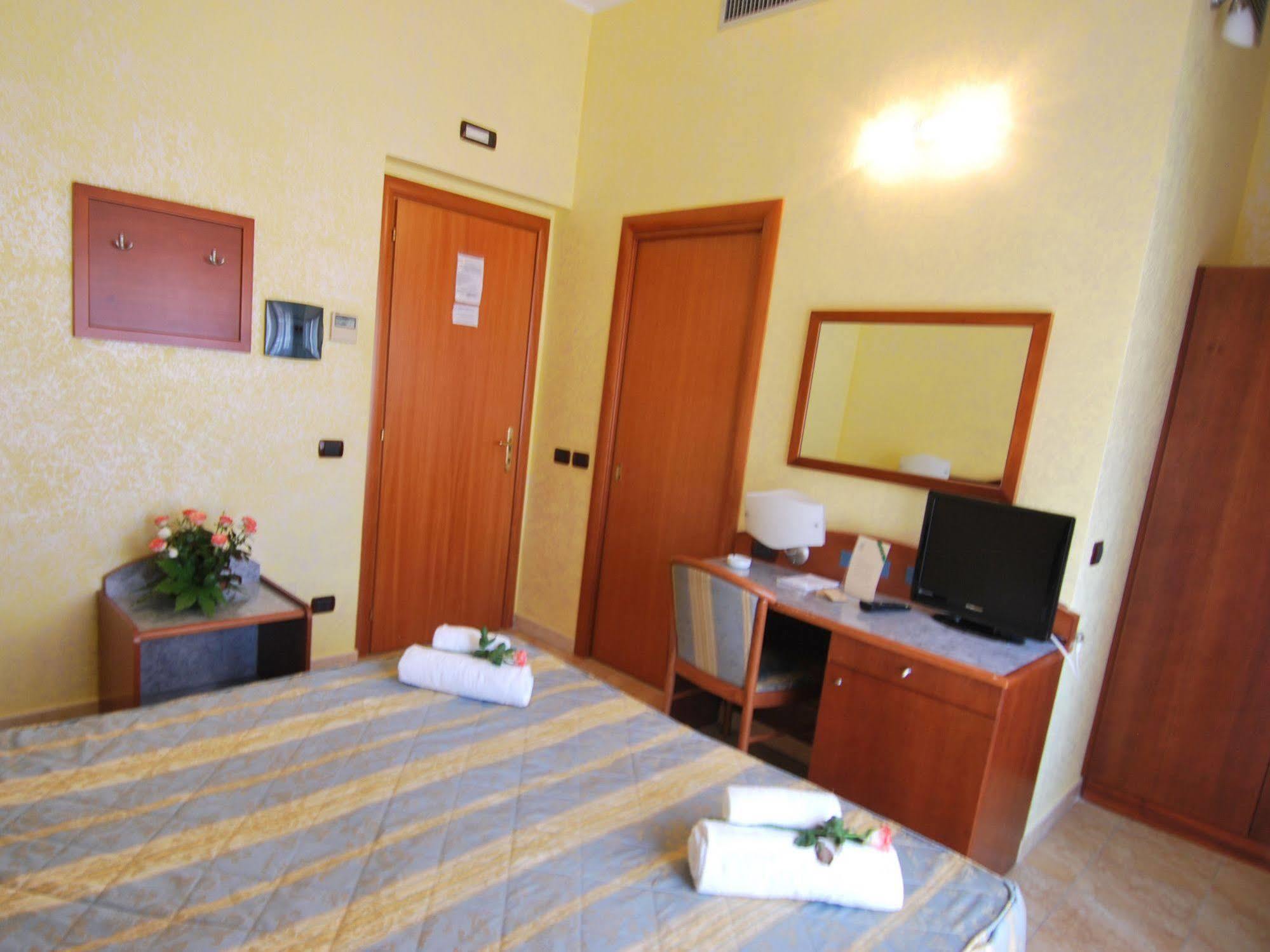 Hotel San Giuseppe - Cityhotel Catanzaro Exterior foto
